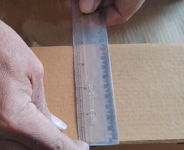 Plastic Portable Transparent Toothbrush Holder (Pack of 2)